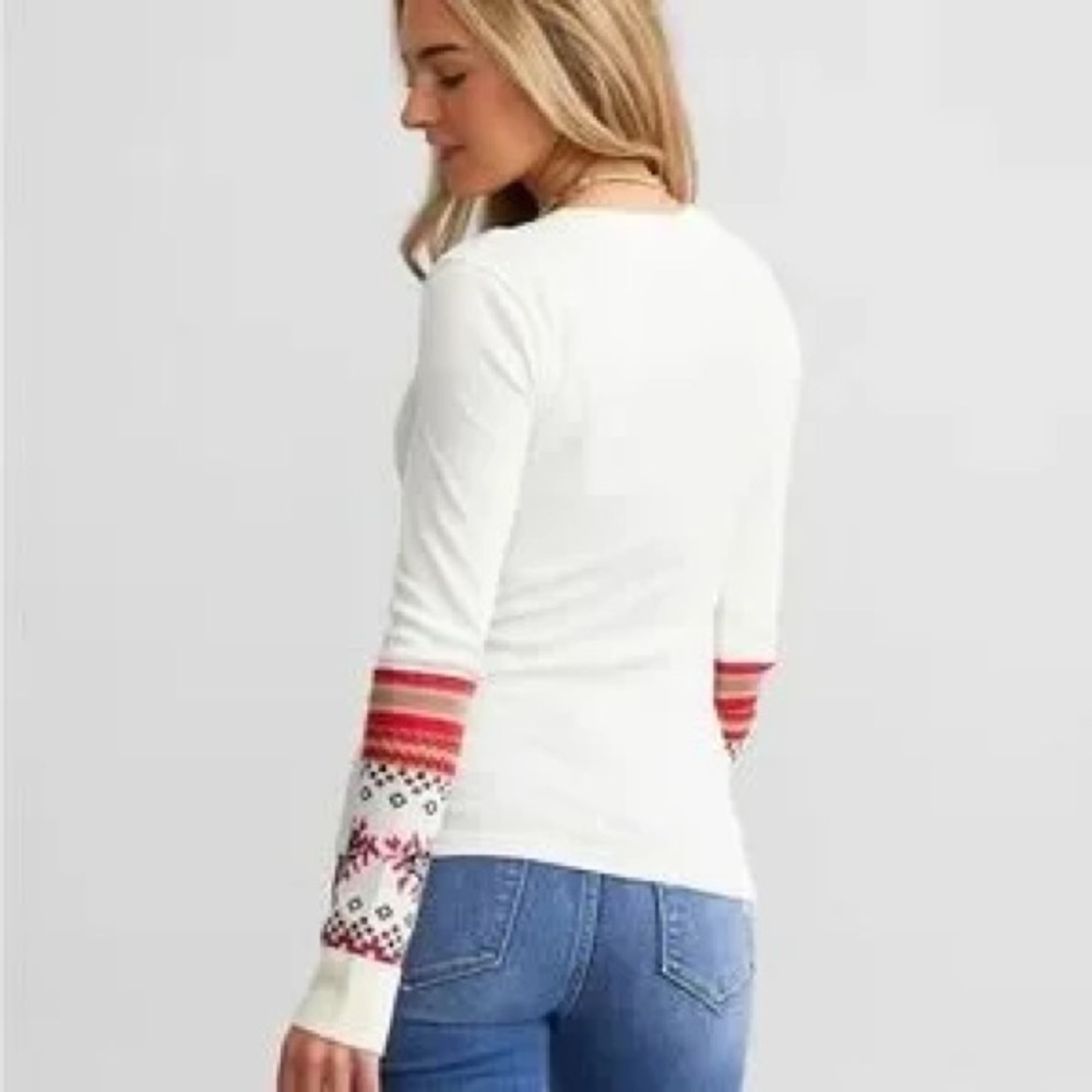 We The Free Cream Top with Red Patterned Sleeves Size XSMALL - Picture 2 of 9